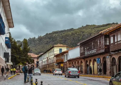 Guía de Transporte en Cusco: Cómo moverse seguro y sin pagar de más